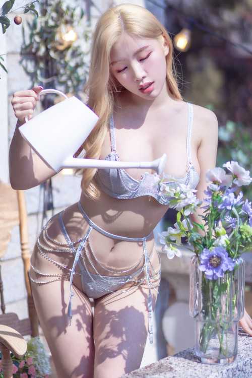 Jeon Yebin 전예빈, [Patreon] Fairy Garden