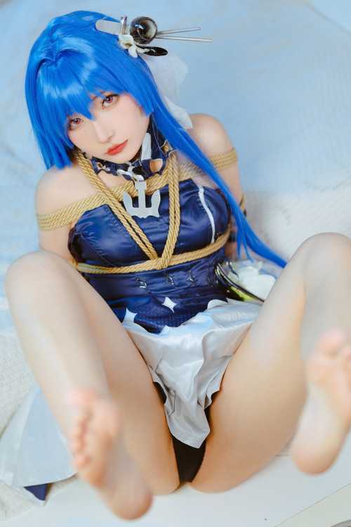 Cosplay 是三不是世w Nikke胜利女神 海伦娜捆绑