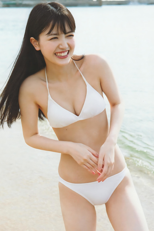 Shiori Kubo 久保史緒里, 1st写真集 [交差点] Set.02