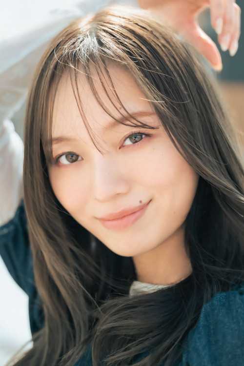 Minami Umezawa 梅澤美波, Shonen Magazine 2024 No.24 (週刊少年マガジン 2024年24号)